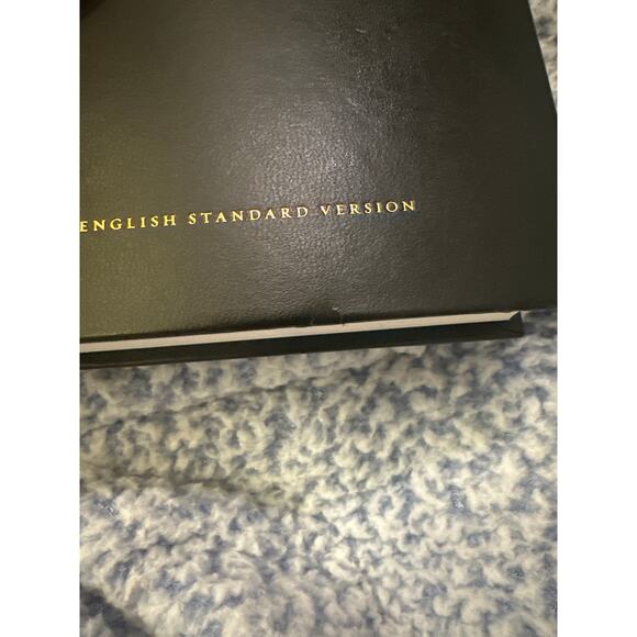 ESV Holy Bible English Standard Version Hardcover 2016 Crossway.  Religion - Picture 12 of 12